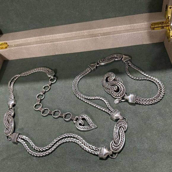 BRIGHTON FILIGREE HEART DESIGNER BELT – SILVER STATEMENT PIECE - Picture 12 of 17